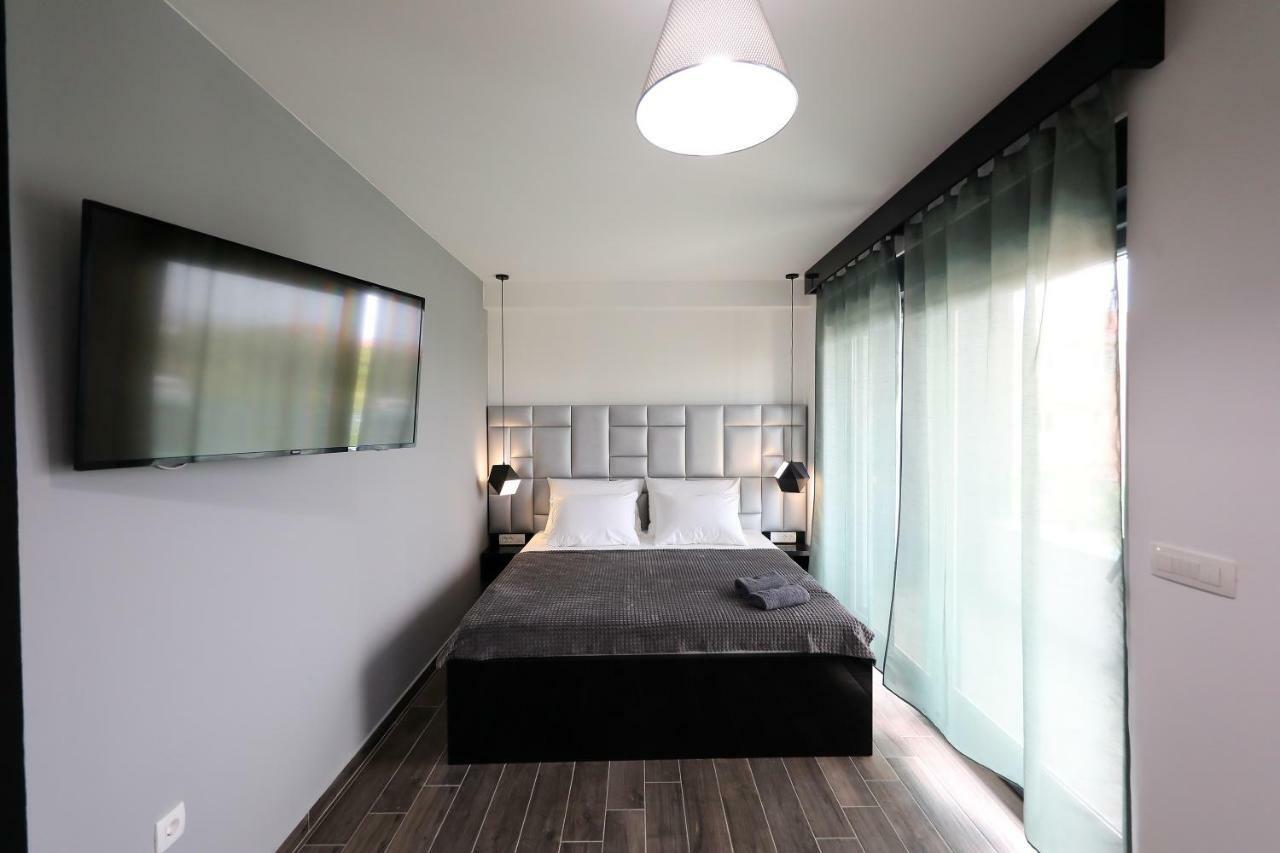 Boutique Residence Cosmopolis 1 Bibinje Exterior foto